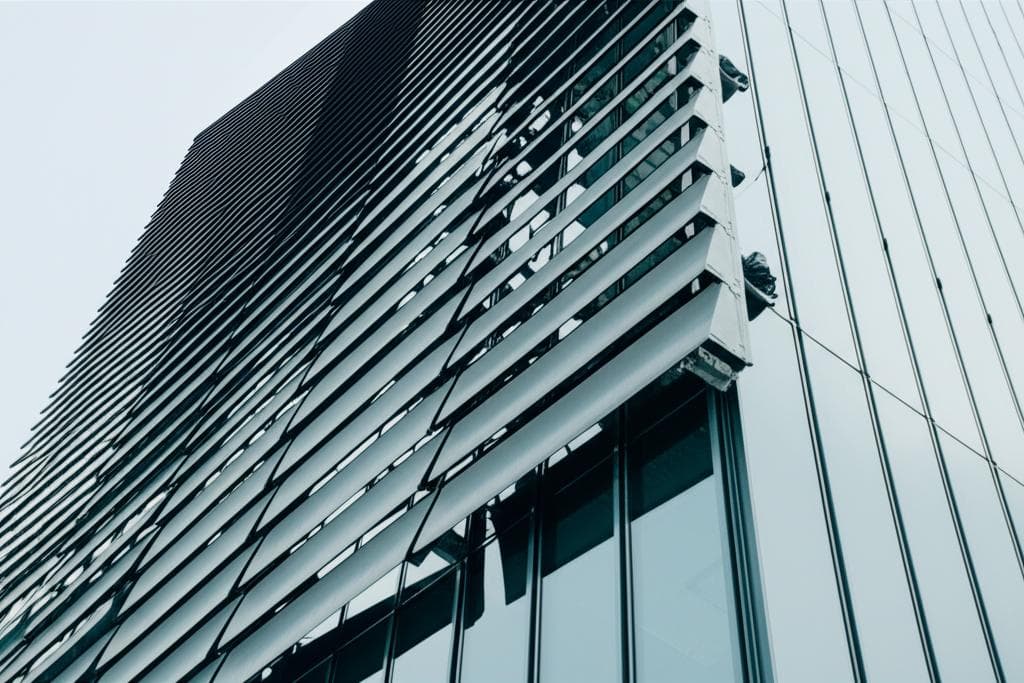 Featured image for Buildings That Respond to Weather Save Energy Costs